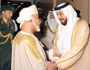 السلطان قابوس ورئيس دولة الامارات